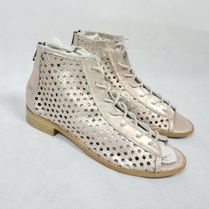 NEW MUSSE & CLOUD Aiden Leather Gladiator Sandal